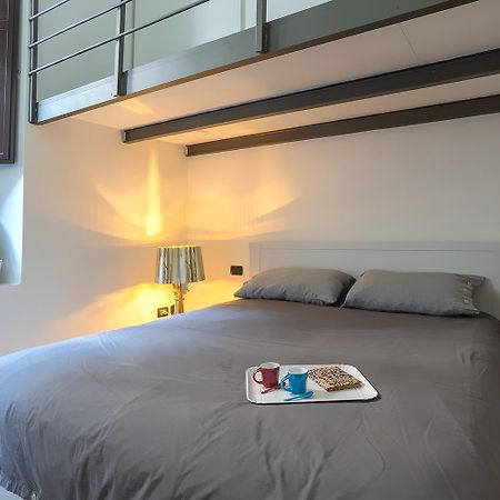 Ferienwohnung Life Is Beautiful Design Loft Navigli Romolo, Netflix, Wifi, Ac And Street Parking Mailand Exterior foto
